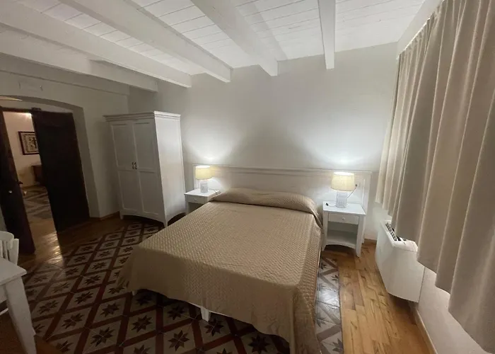 L'araucaria Le 3* Riola Sardo